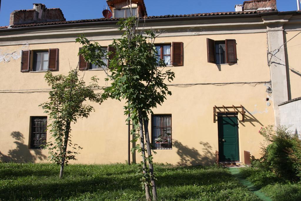 B&B Cascina Barolo Venaria Reale Exterior photo